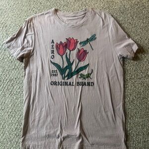 Aeropostale Gray T-Shirt with Floral and Dragonfly Design